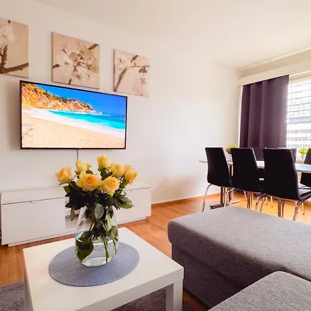 Spacious 4room In The Center Of Oulu, Parking Διαμέρισμα